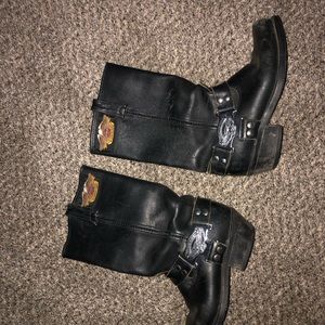Women’s Harley Davison boots